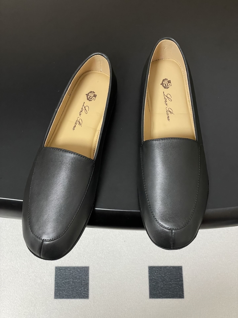 L0r0 P1ana loafers